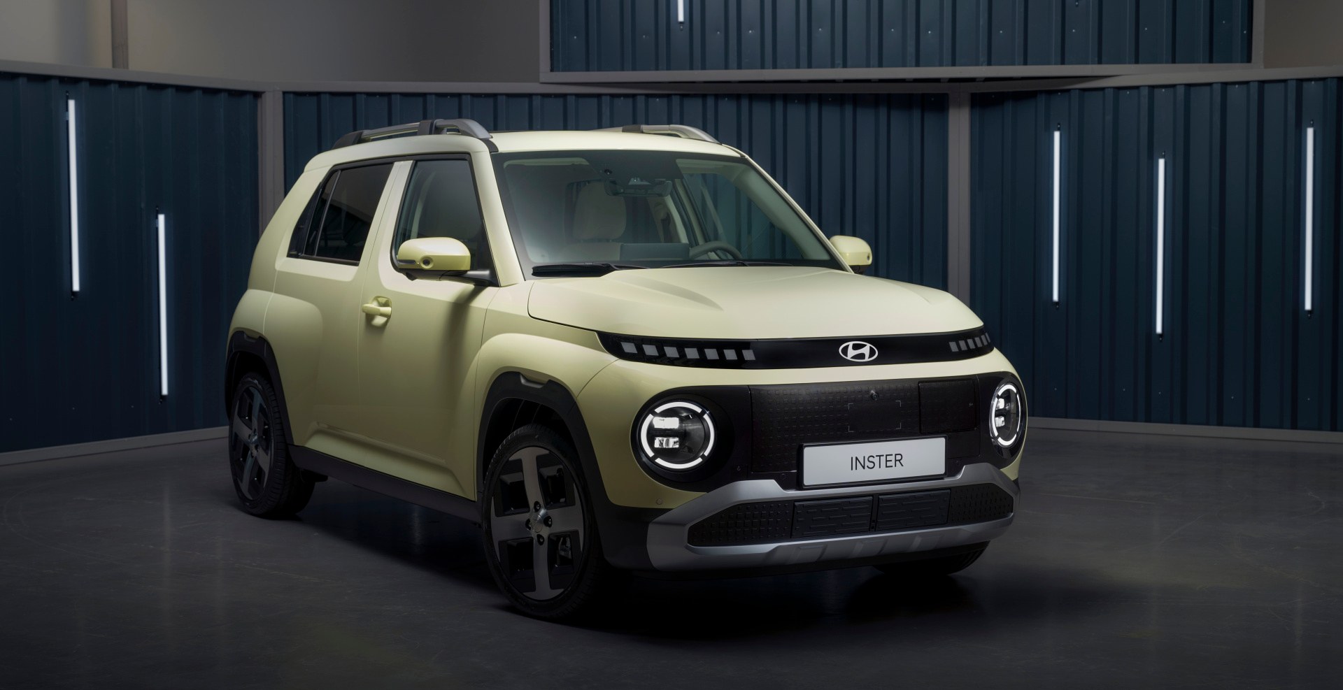 Hyundai zverejnil cenník svojho najdostupnejšieho elektromobilu. Cena modelu INSTER začína na 22 690 €