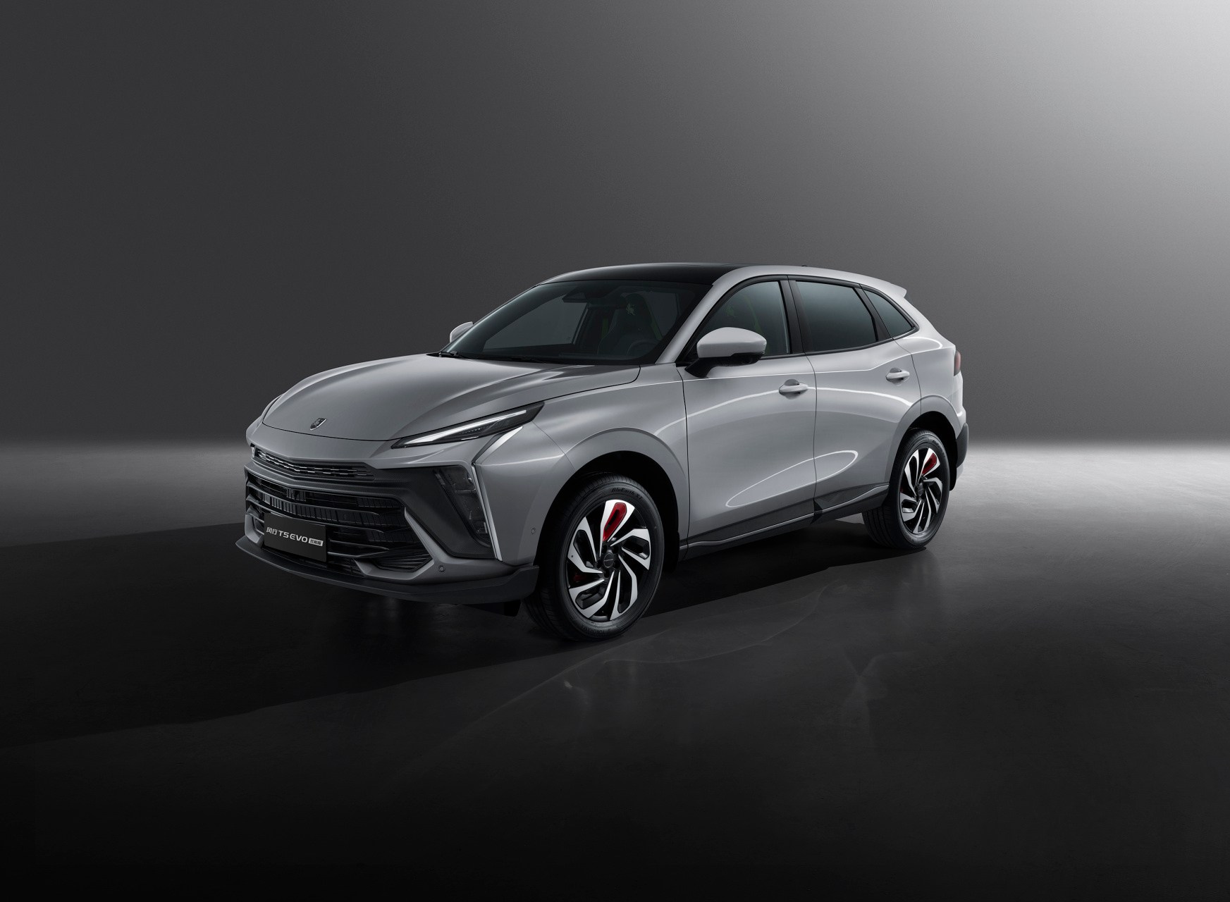 Štýlové SUV T5 EVO v limitovanej akcii prináša cenové zvýhodnenie až 3000 €