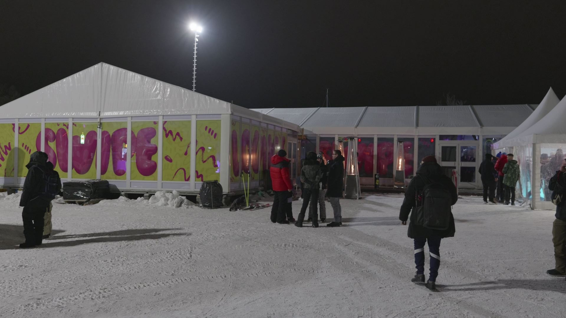 Donovaly odštartovali sezónu, pre lyžiarov prinášajú viaceré novinky