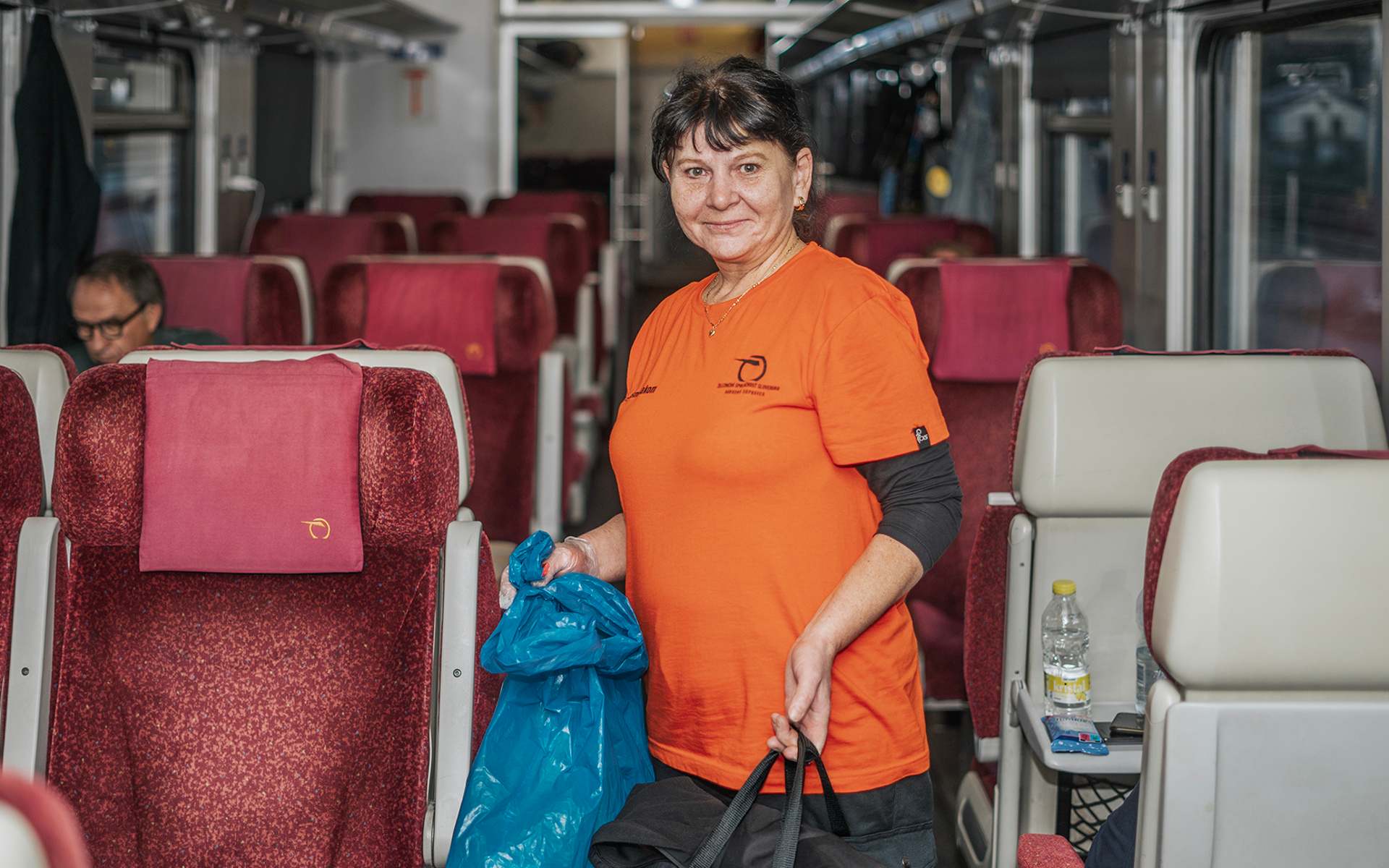 ZSSK pokračuje v projekte zvyšovania čistoty vo vlakoch