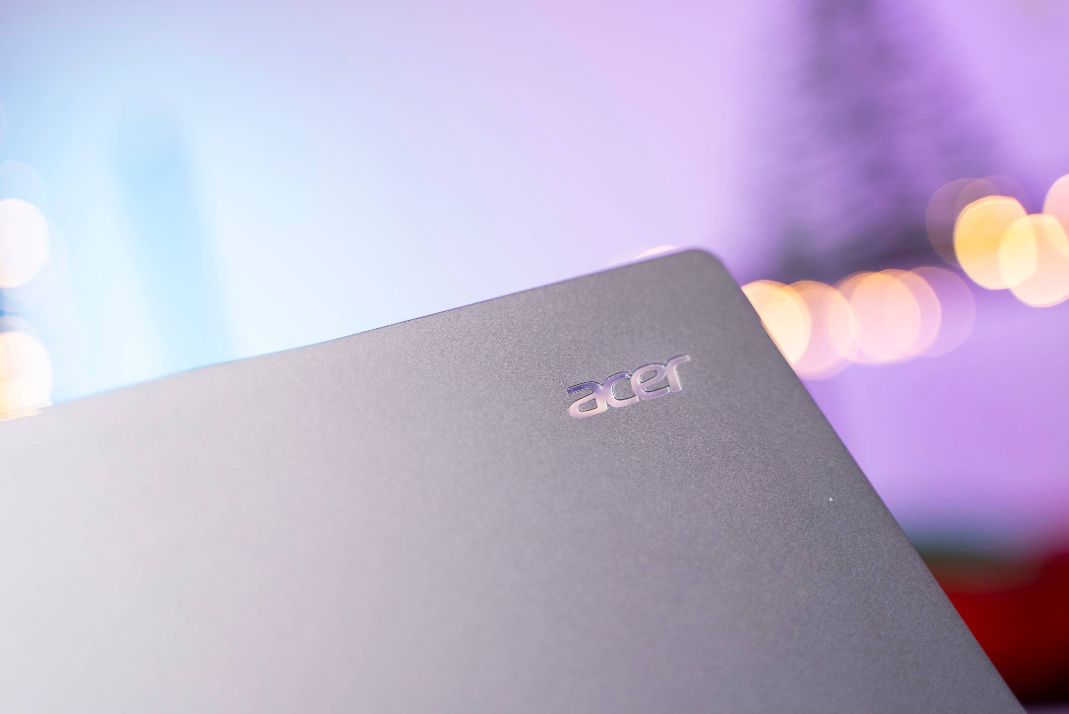 Acer predstavuje Swift X Duo – notebook pre tvorcov s grafickými kartami NVIDIA GeForce RTX série 50 pre notebooky