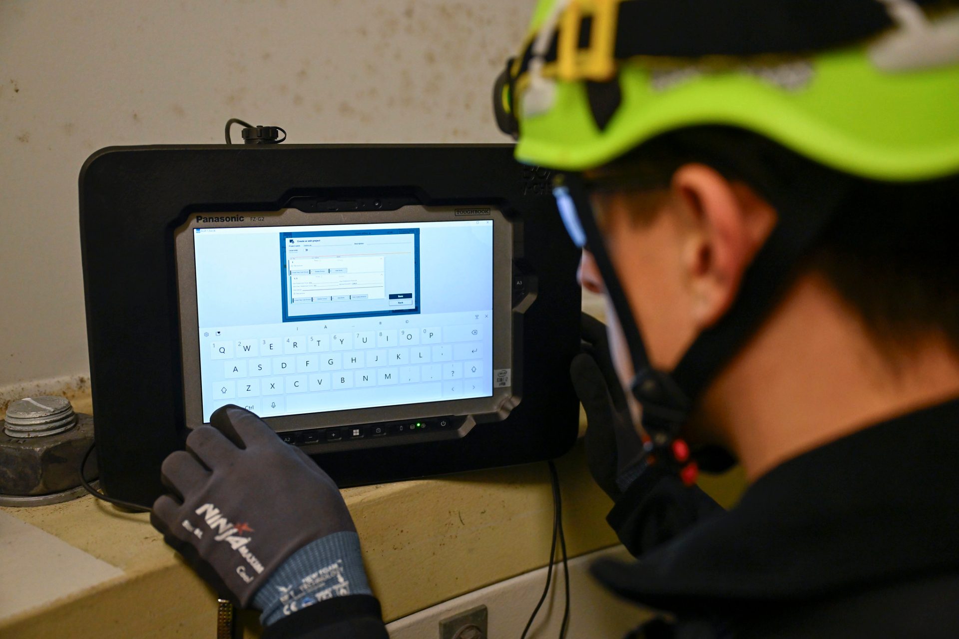 R&D Test Systems prináša revolúciu do údržby vetrných turbín vďaka Panasonic TOUGHBOOK G2