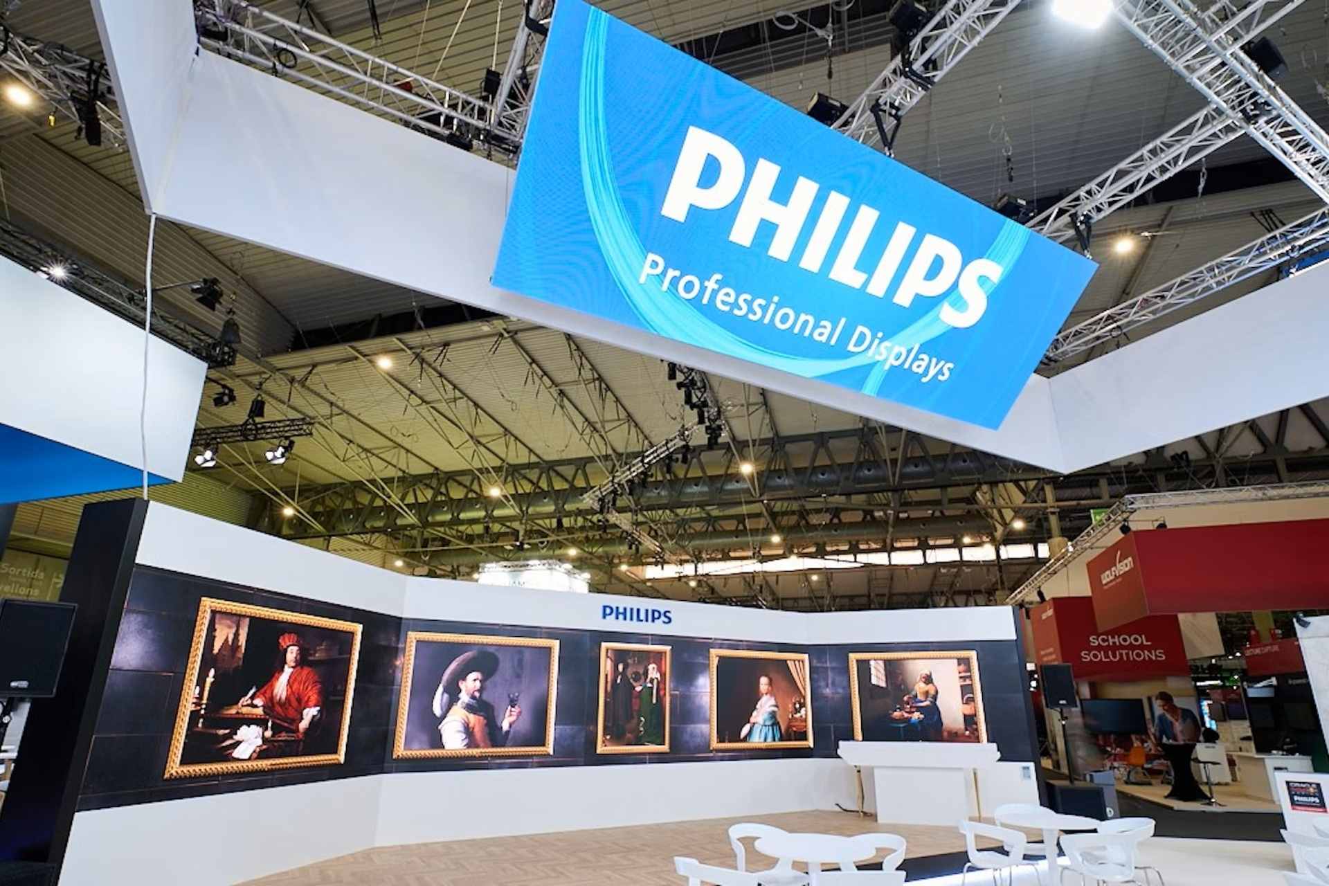 PPDS na ISE 2025 odhalilo rady Philips Urban 5000, 6000 a 7000: nové vonkajšie dvLED riešenia pre verejné priestory a športové štadióny