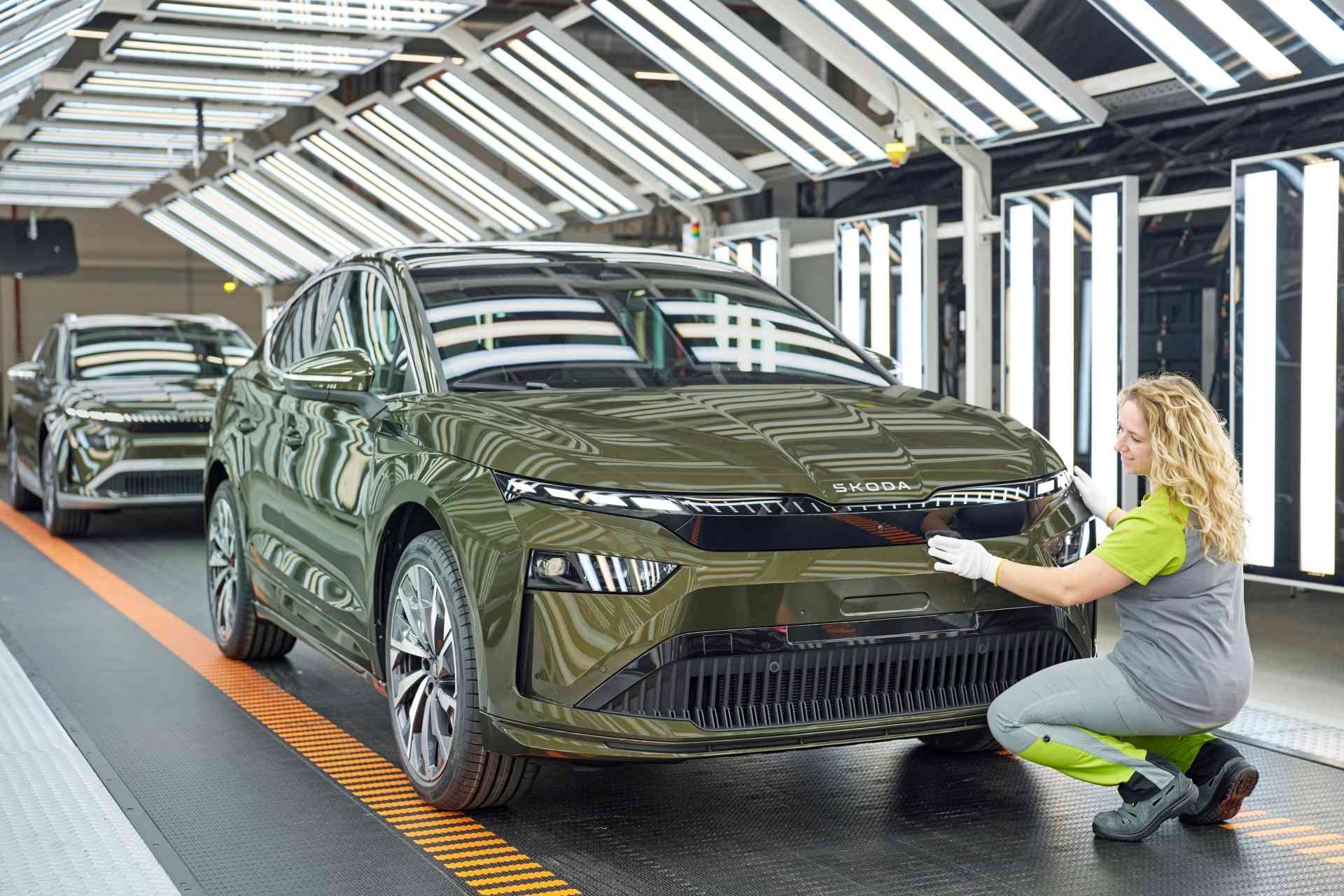 Škoda Auto zahájila výrobu nových modelov Enyaq a Enyaq Coupé