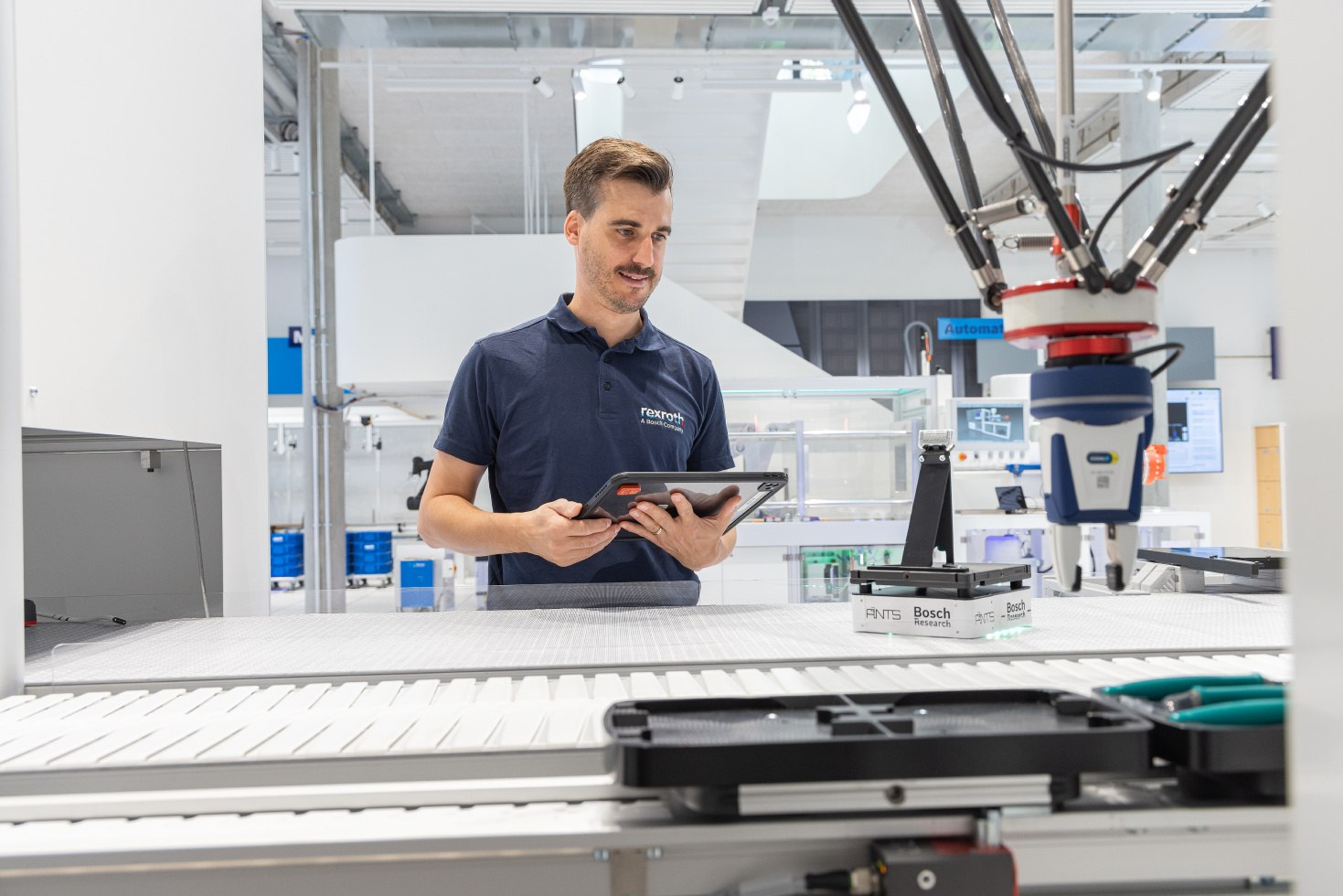 Bosch chce prekonať hranicu jednej miliardy tržieb z predaja softvéru pre továrne