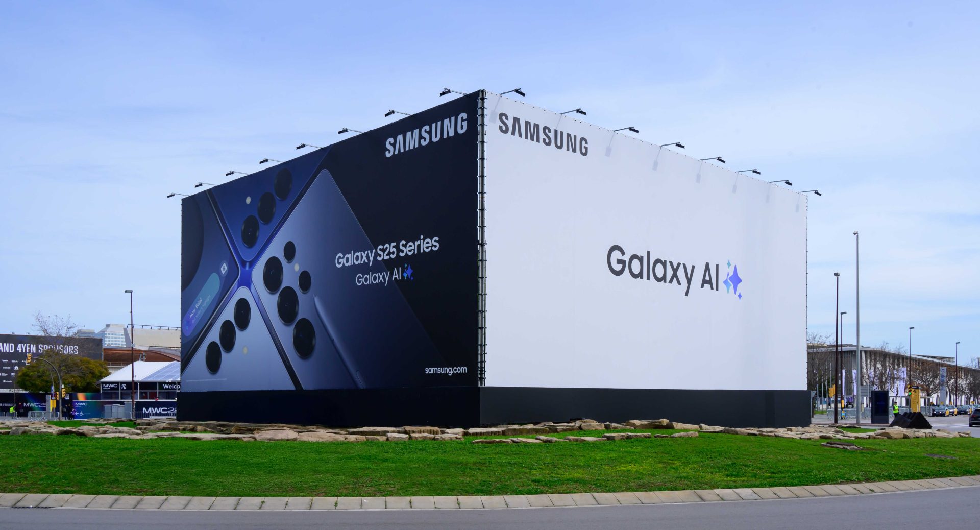 Od Galaxy AI k novým softvérovým sieťam