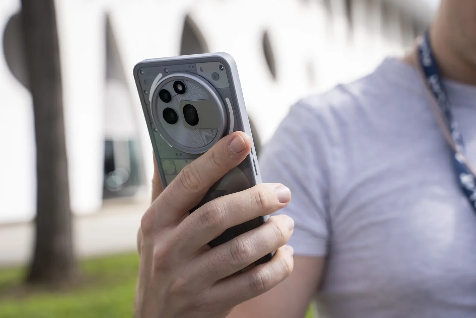 Nothing predstavuje Phone (3a) a Phone (3a) Pro