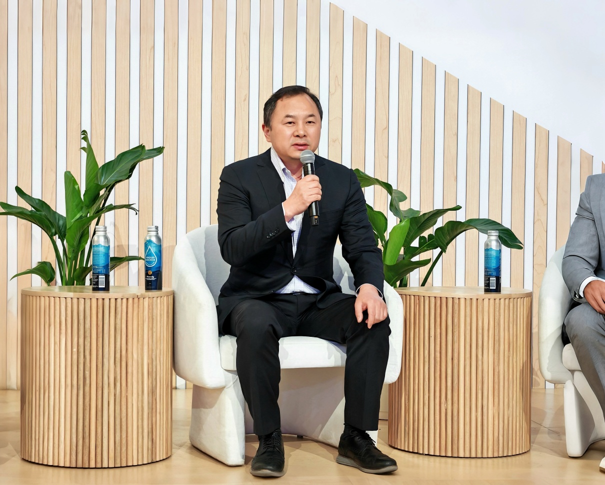 HONOR a Google Cloud prehlbujú partnerstvo a vstupujú do novej éry inteligentných zariadení