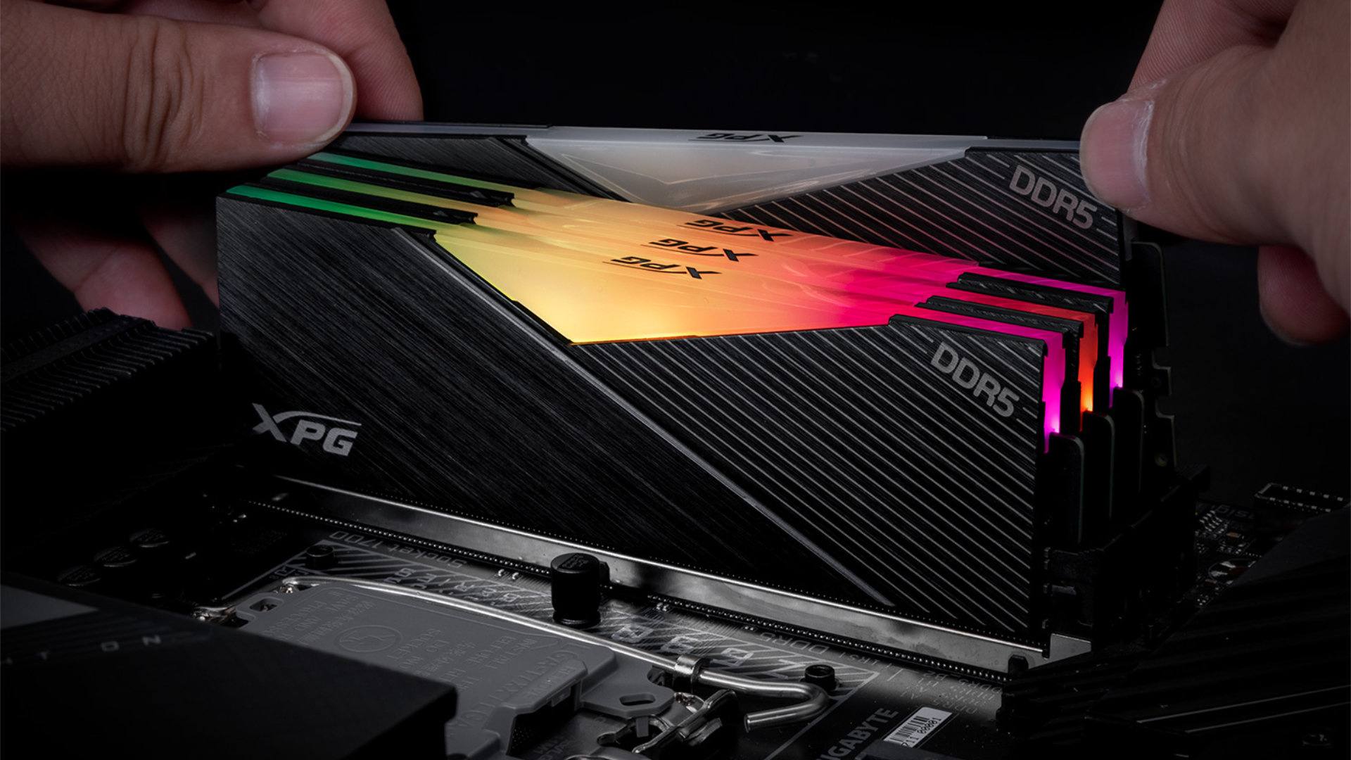 XPG pokorilo svetový rekord v pretaktovaní DDR5 pamätí