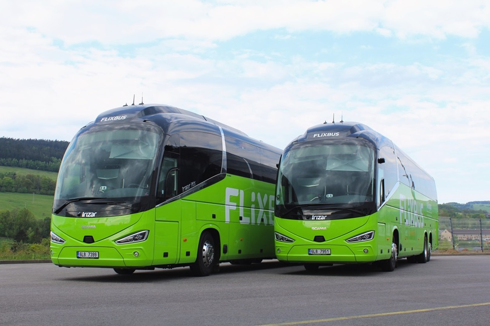 FlixBus zahajuje prevádzku prvých LNG autobusov v Čechách