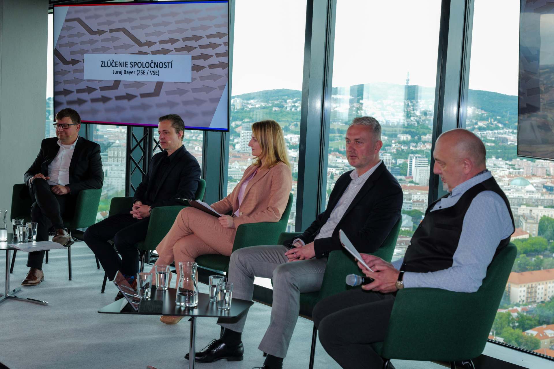 Spoločnosti VSE a ZSE Energia sa zlúčia. Zlúčená spoločnosť dostane nové meno