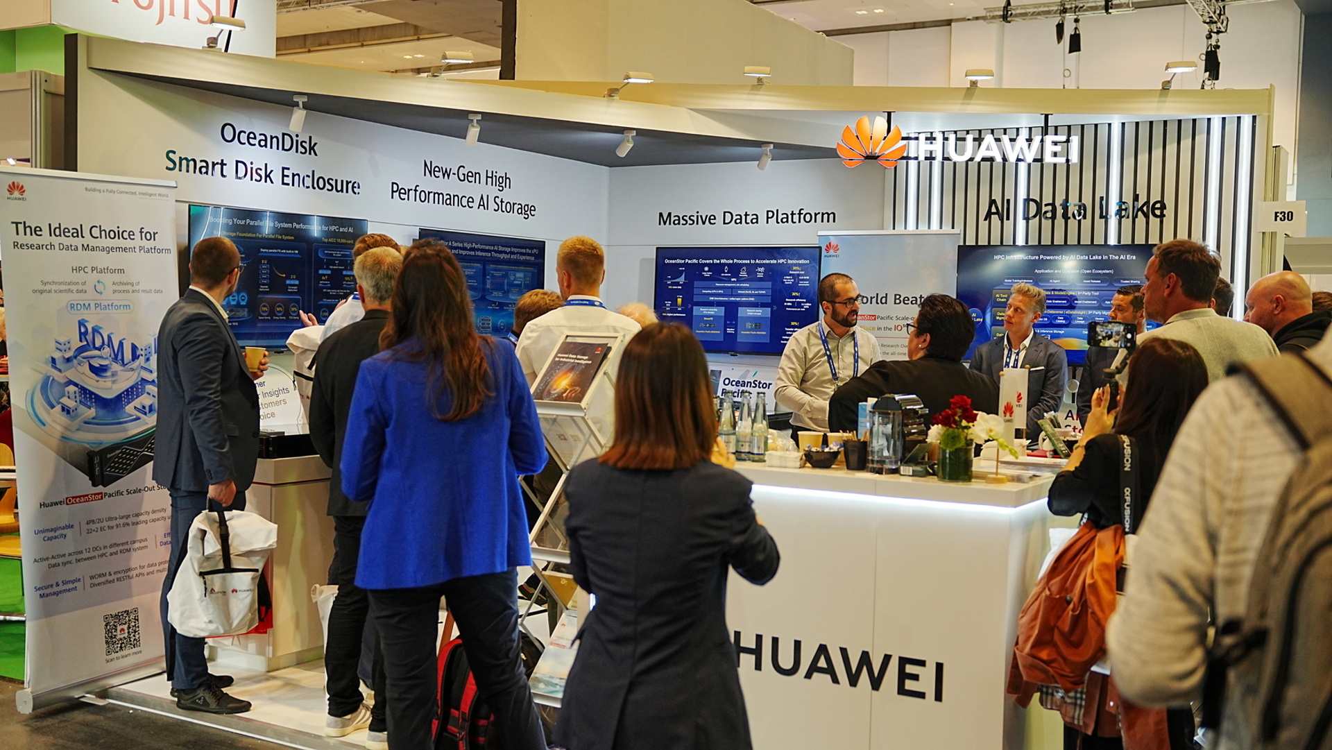 Huawei na ISC High Performance 2025 predstavil nové riešenie AI Data Lake pre masívne objemy dát