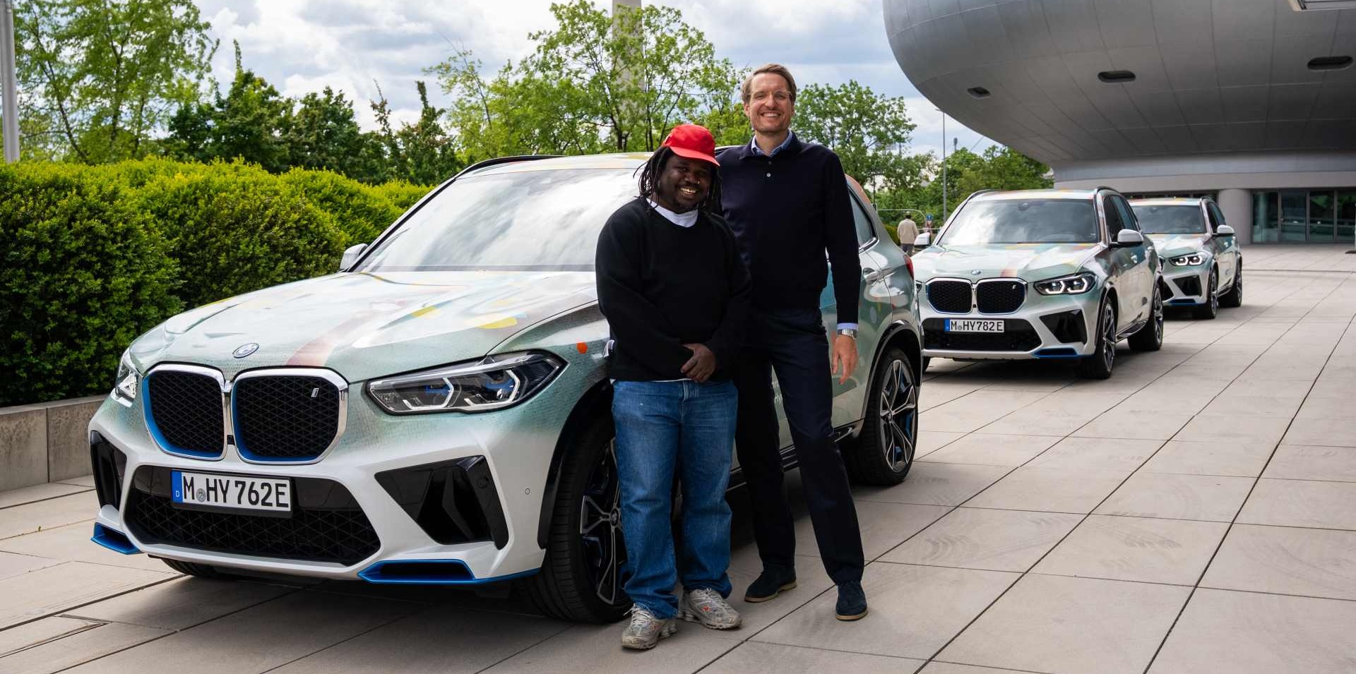 BMW a Alvaro Barrington oslavujú vodíkovú mobilitu na výstave Art Basel v Bazileji 2025