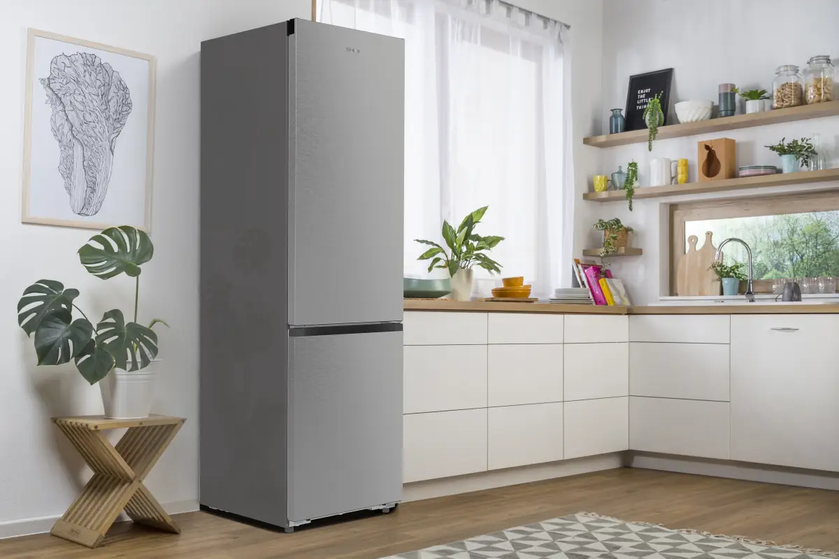 Chladničky Gorenje myslia za vás: Prinášajú inteligentné technológie, štýl a priestrannosť do každej kuchyne