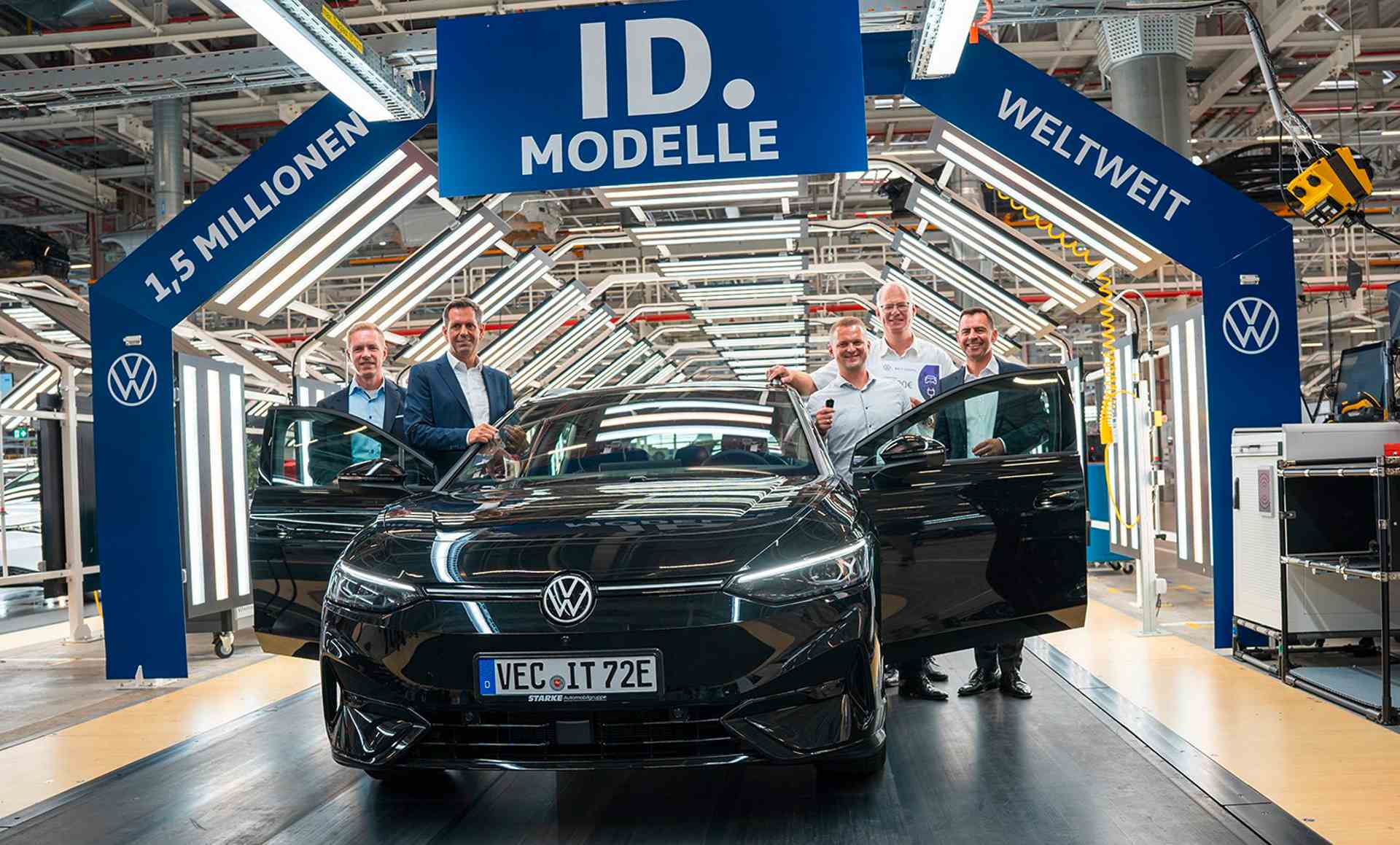 Míľnik transformácie: Volkswagen odovzdal zákazníkovi 1,5-miliónty elektrický automobil radu ID
