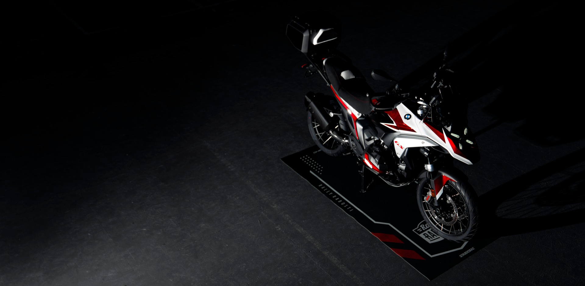 Unikátna 1of1 edícia BMW R1300 GS odhalená na Festivale Radosti