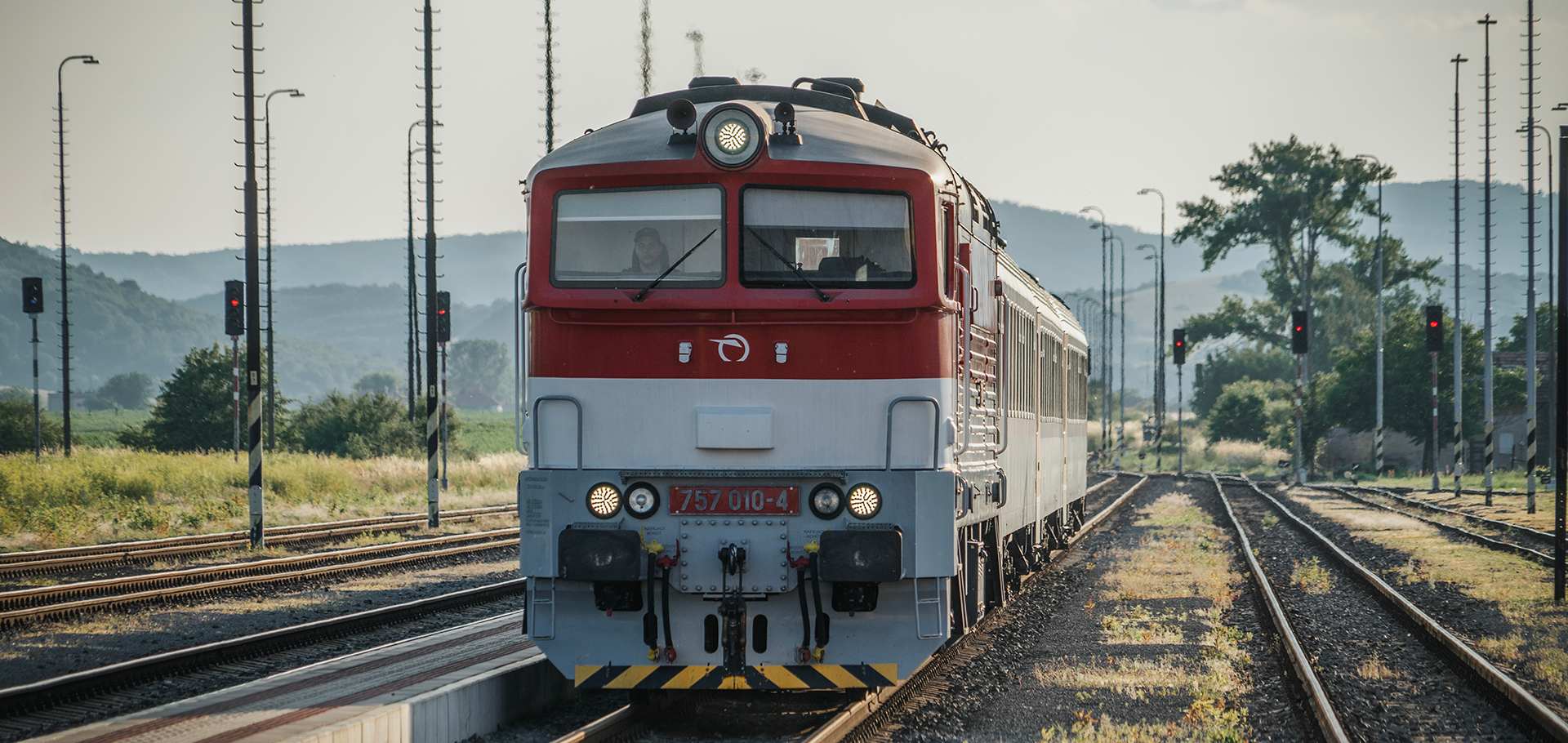 Južná trať: zmena vedenia náhradnej dopravy ZSSK v úseku Fiľakovo – Lučenec