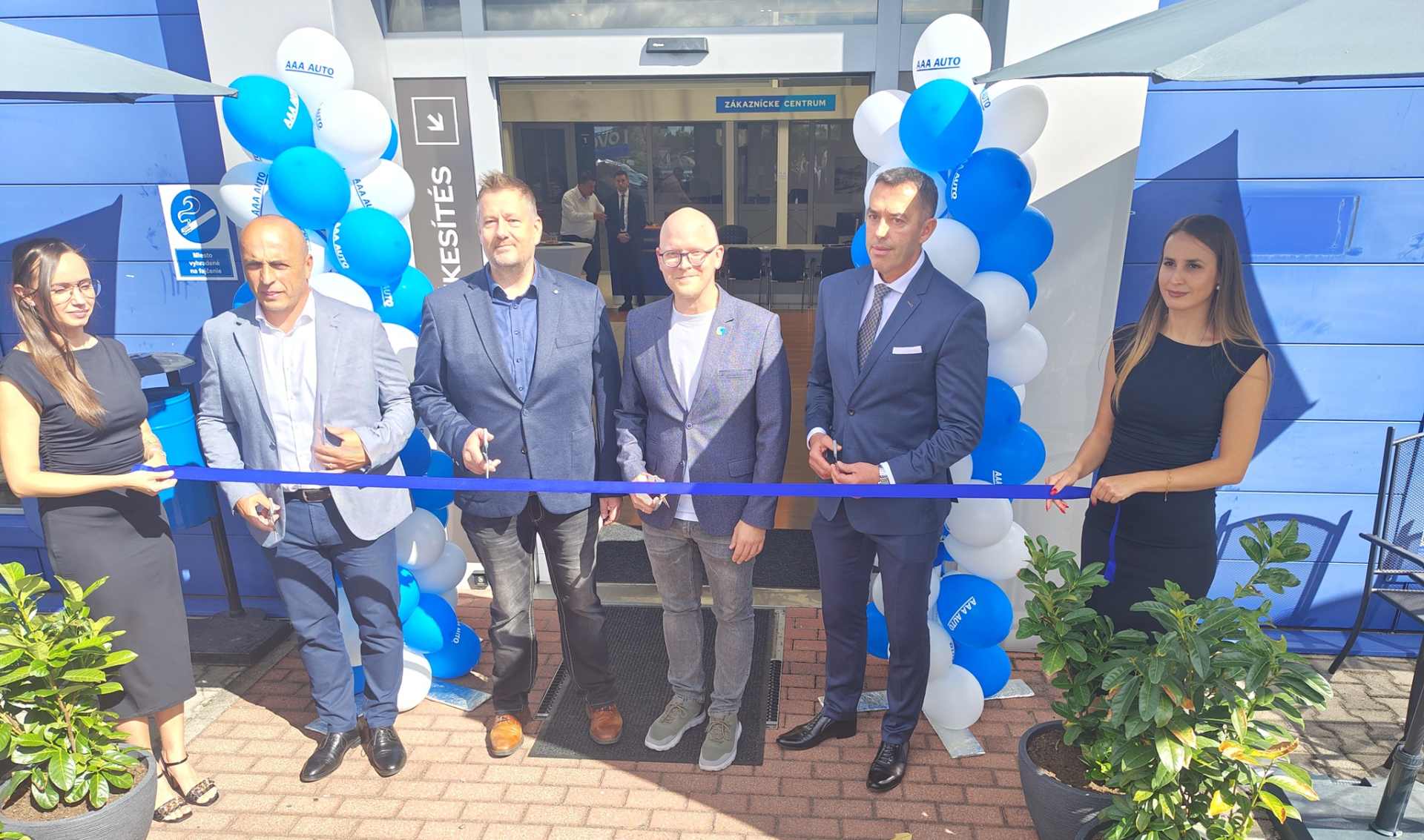 AAA AUTO slávnostne otvorilo nové autocentrum v Dunajskej Strede, ponúkne až 170 áut
