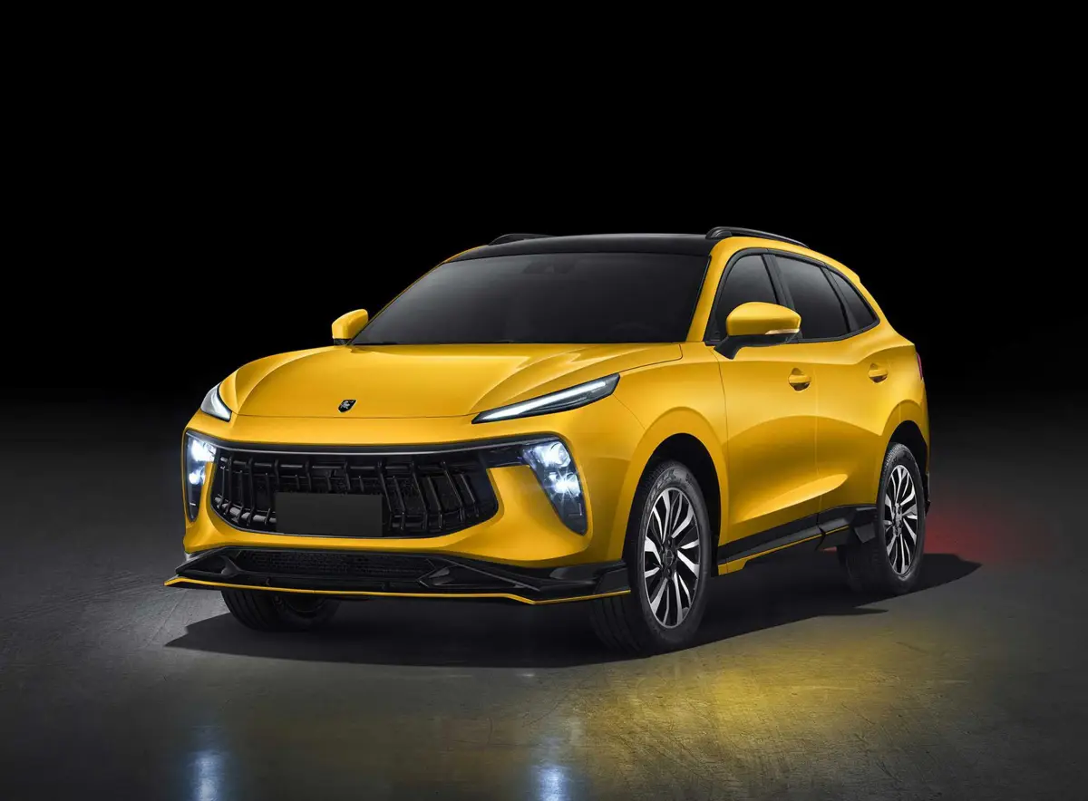 Ďalšia expanzia čínskych automobiliek na Slovensku. Forthing otvorí sieť samostatných showroomov