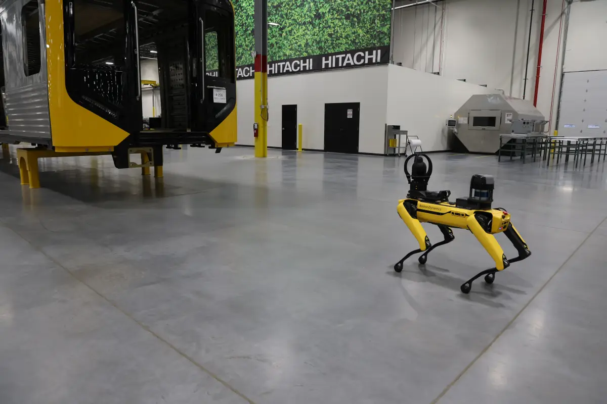 Najmodernejší digitálny závod spoločnosti Hitachi Rail bude využívať privátnu 5G sieť z dielne GlobalLogic a Ericsson