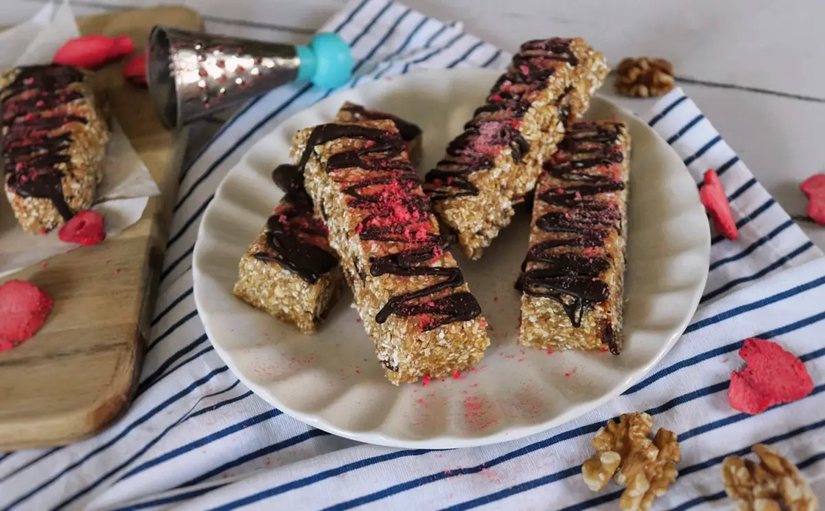 Domáce proteinové tyčinky bez cukru