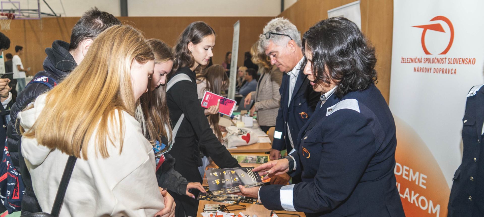 ZSSK pozýva na podujatie ŠTUDUJ DOPRAVU v Trnave. Technika, simulátory aj tipy pre budúcu kariéru