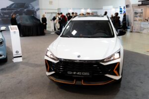 Autosalón v Nitre priniesol európsku premiéru nového Dongfeng SHINE GS. Atraktívne SUV bude na Slovensku stáť len 19 990 eur s DPH
