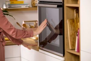 Jeseň bez neporiadku: Objavte rúry Gorenje, ktoré sa čistia samy