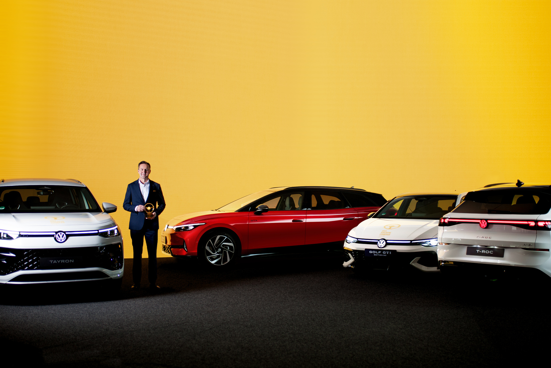 Volkswagen získal ako prvý výrobca ocenenie „Zlatý volant“ za štyri svoje modely