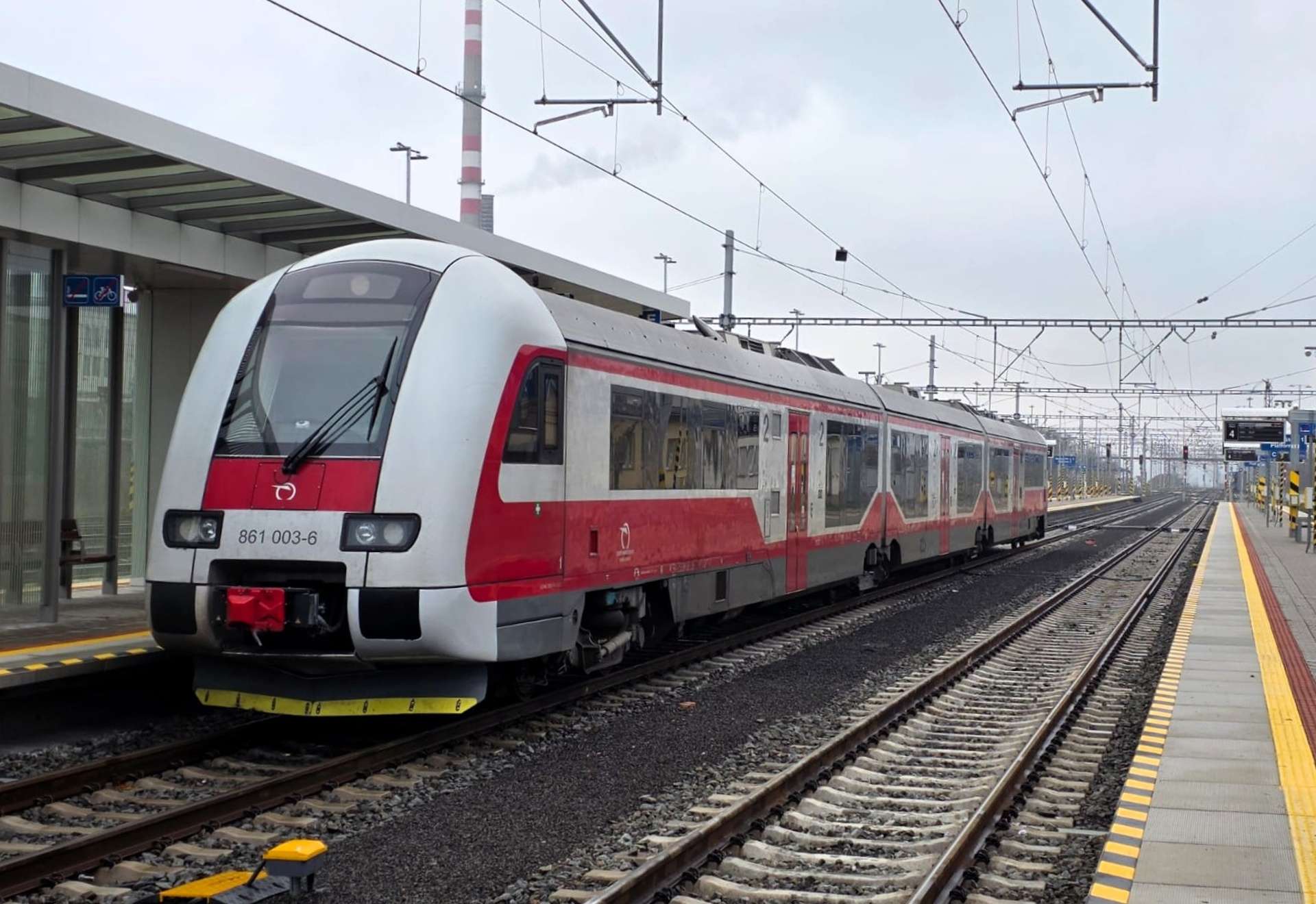 ZSSK opäť spúšťa priame vlakové spojenie medzi Košicami a Humenným vďaka elektrifikácii trate