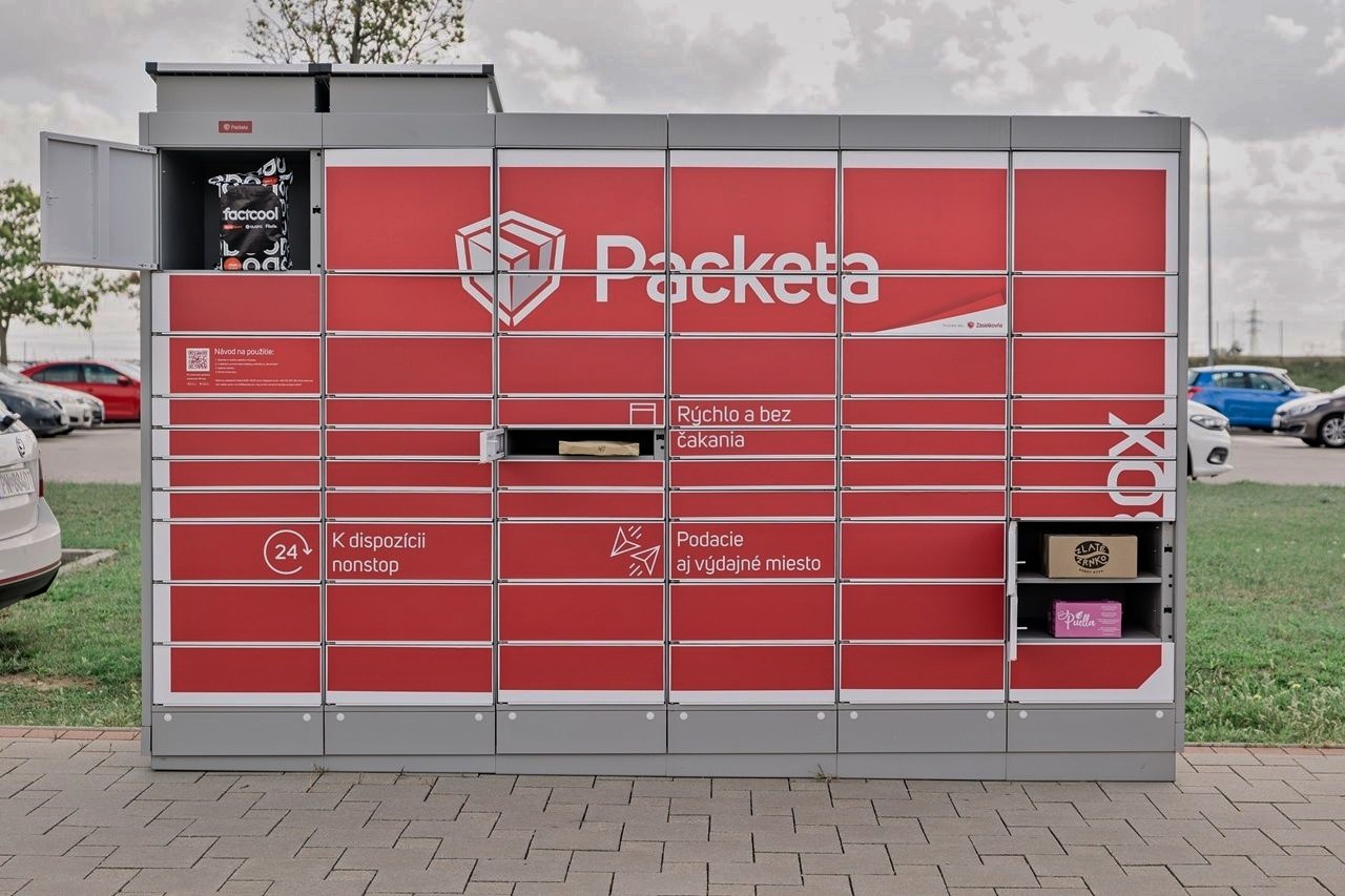 Na Slovensku vypukol internetový nákupný ošiaľ. Doručovací „deň D“ sa blíži