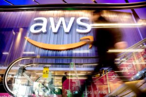 AWS re:Invent 2025 prinieslo desiatky noviniek a partnerstiev v AI a cloud technológiách