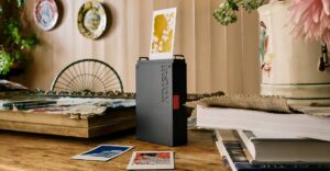 Spoločnosť Fujifilm predstavuje tlačiareň pre smartfóny instax mini Link+