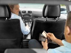 117 000 podnikateľov ešte neprijíma bezhotovostné platby. Za mesiac a pol už budú musieť