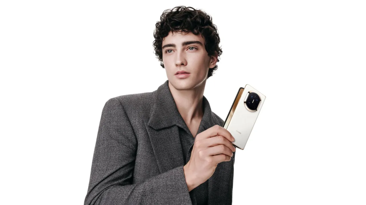 Huawei na globálnom podujatí v Dubaji predstavil skladací smartfón Huawei Mate X7 a novú generáciu inovatívnych zariadení