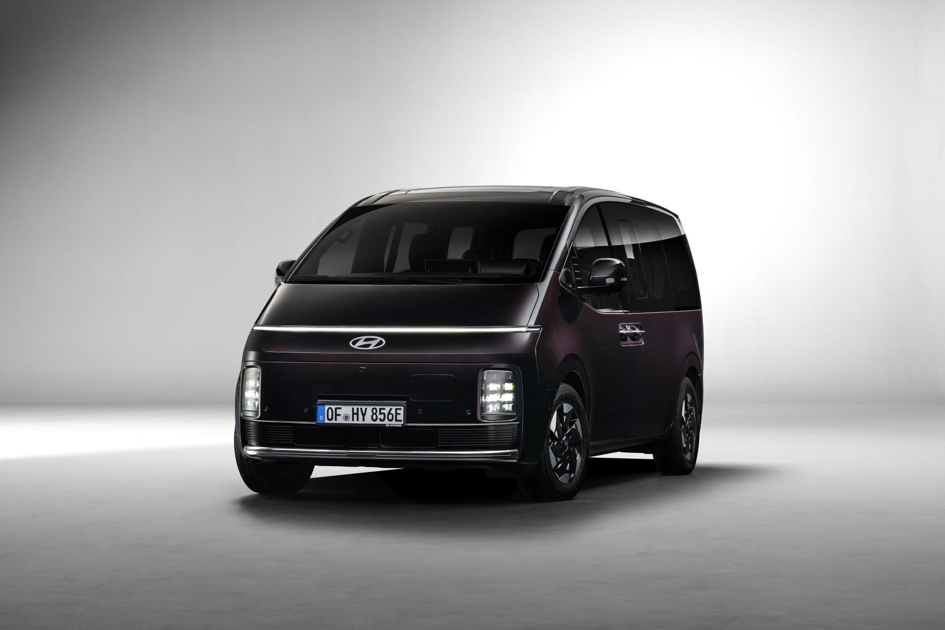 Hyundai STARIA Electric v svetovej premiéra nastavuje nový štandard pre moderný životný štýl