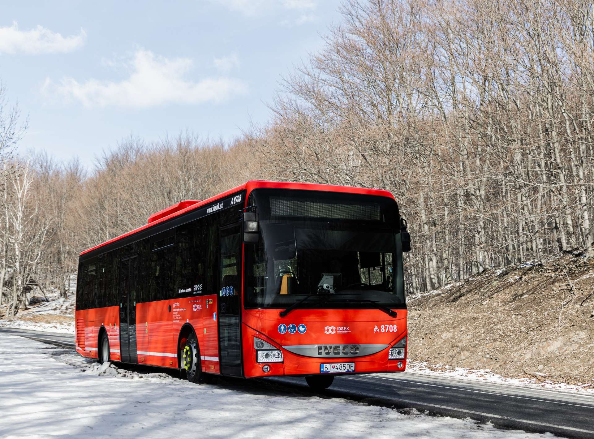 Cestovné poriadky v IDS BK sa prispôsobujú výluke na železnici