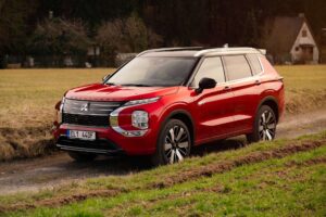 Mitshubishi OutlanderPHEV teraz so špeciálnym zvýhodnením až 6 935 Eur