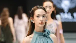 Huawei FreeClip 2 na Paris Fashion Week