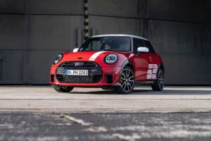 MINI 1965 Victory Edition: Legenda motoristického športu pretvorená do súčasnosti