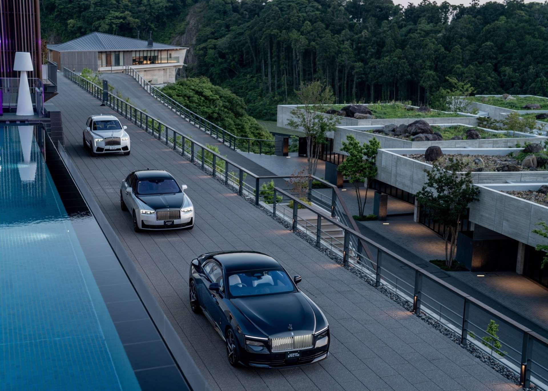 Rolls-Royce oslavuje 10 rokov Black Badge: Alter Ego, ktoré zmenilo celkový charakter