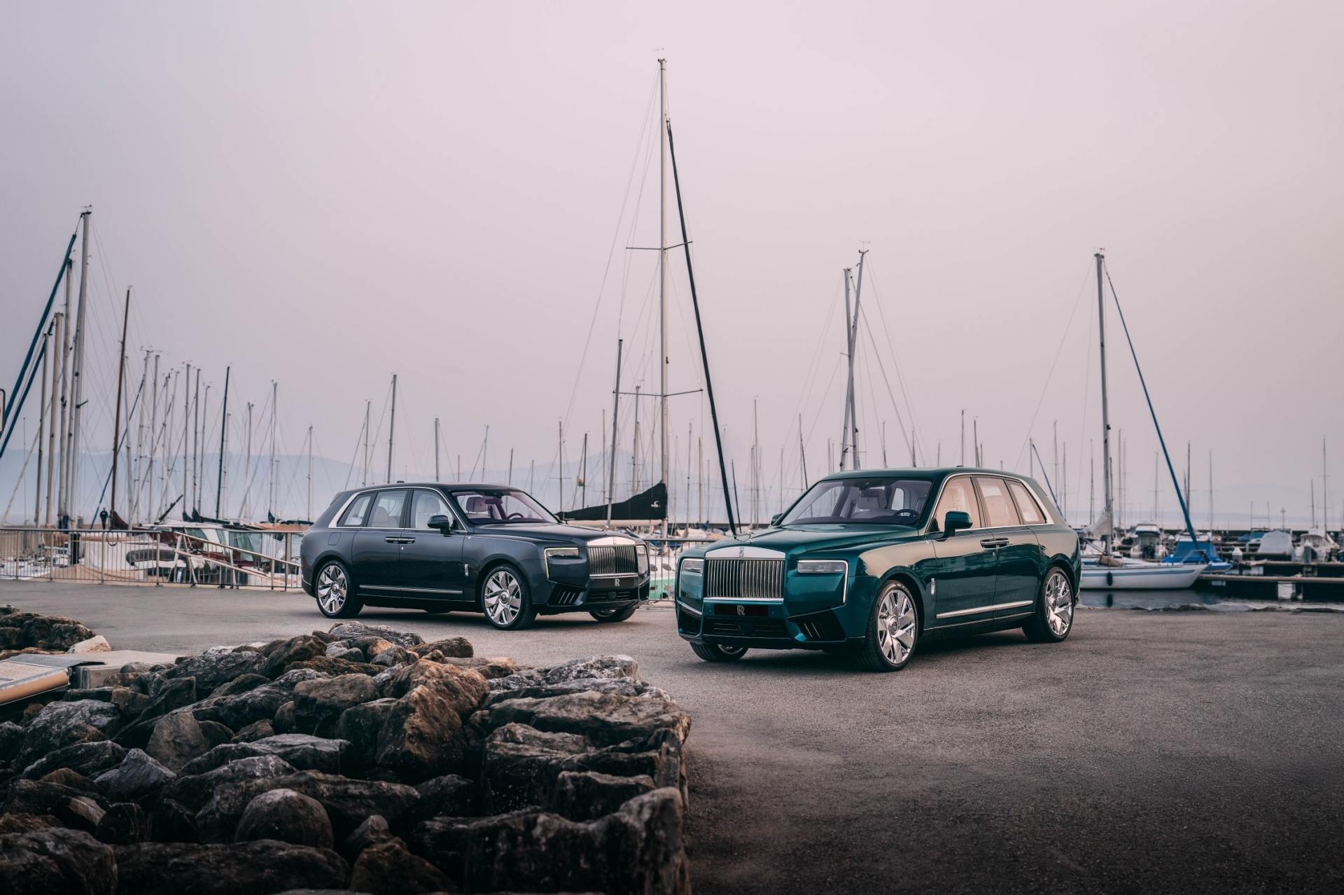Rolls-Royce predstavuje Cullinan Yachting: Pocta umenia konštrukcie a výroby lodí z programu Bespoke