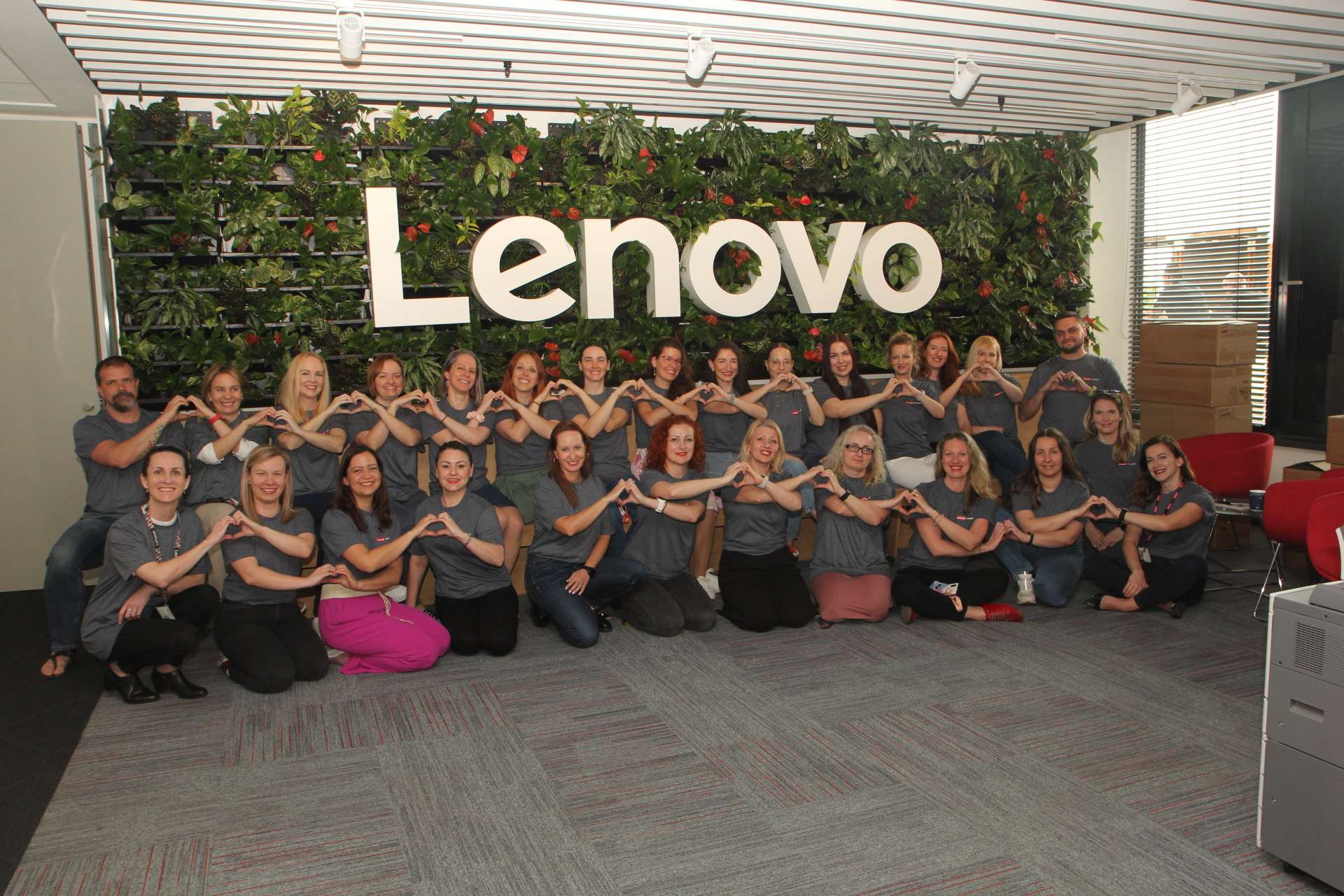 Zastúpenie žien v IT segmente stúpa. V spoločnosti Lenovo na Slovensku tvoria viac než polovicu tímu