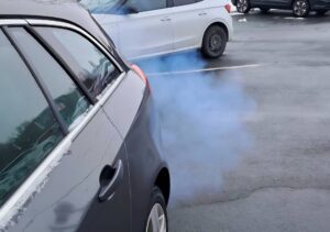 Historky z podsvetia jazdeniek: zatajené havárie, viackrát stočené kilometre či dym v kabíne