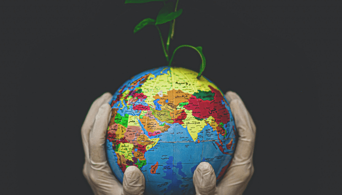 Zem oslavuje svoj deň. Prispieť k pozitívnej zmene môžu aj Slováci