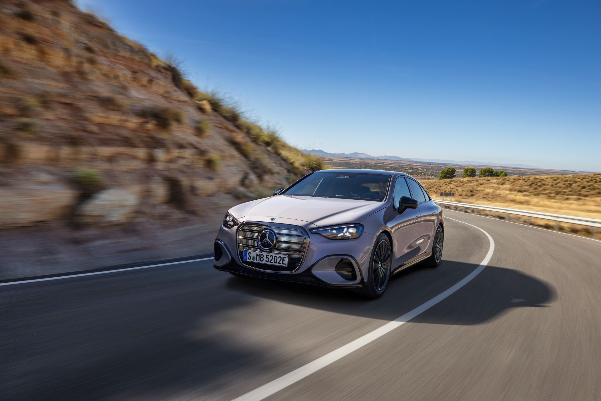 Nová elektrická Trieda C nanovo definuje svoj segment