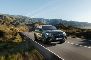 Nový Mercedes-Benz GLS: Trieda S medzi SUV nanovo definuje komfort