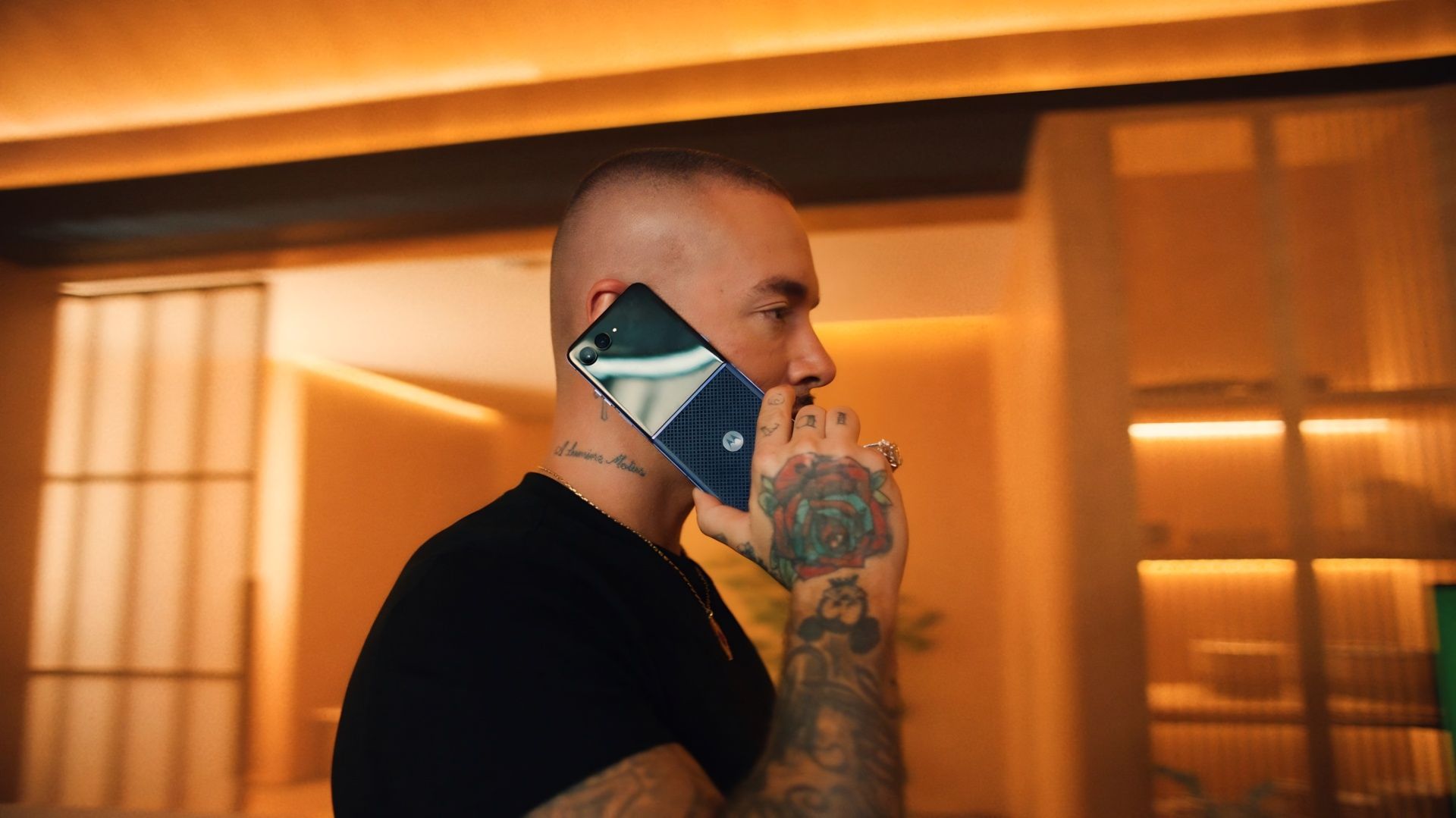 Motorola predstavuje globálnu futbalovú kampaň „Jugamos“ s účasťou J Balvina