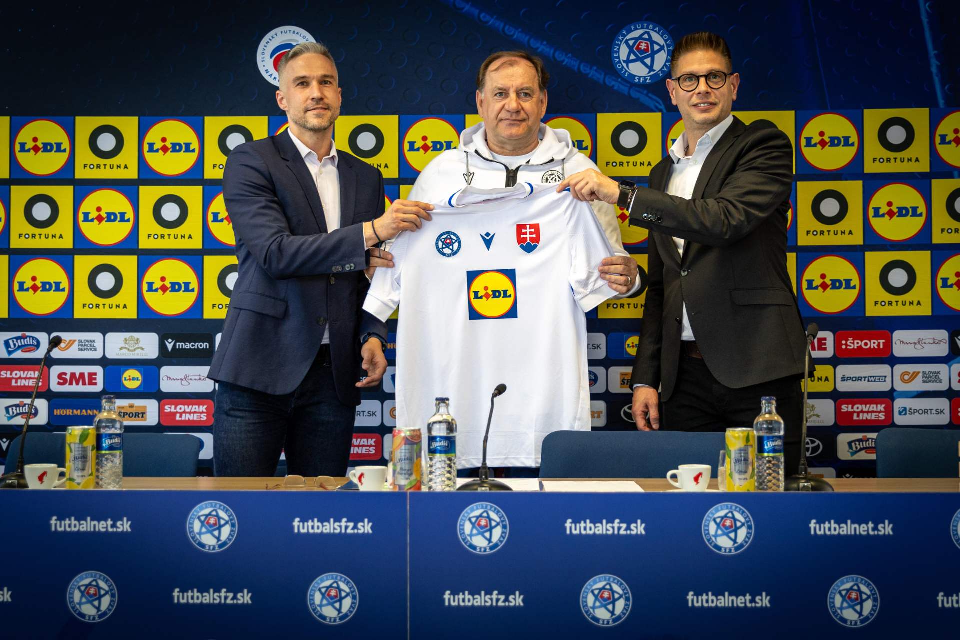 Spoločne za zdravšie generácie a radosť z hry: LIDL a SFZ pokračujú v partnerstve, ktoré sa oplatí