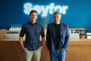 Seyfor vstupuje do oblasti CRM. Novou akvizíciou získava 40-percentný podiel v spoločnosti Raynet